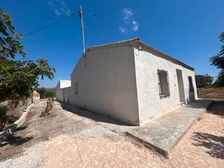 Casale in Dolores. Casa rústica reformada de 180 m² construidos.