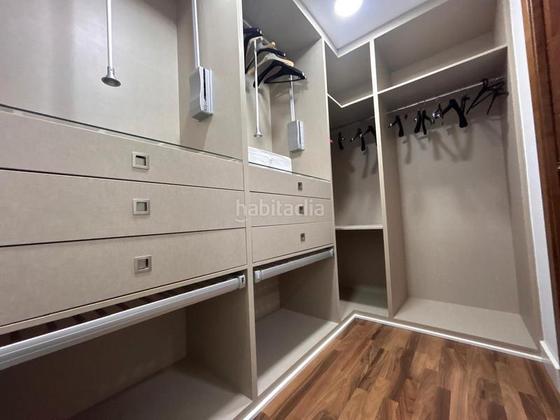 Foto 5a6f7dc1-aa39-4a5e-9977-4fae10bfc29d. Piso  amplio con acabados de primerísima calidad, amplitud, luz y comodidad en Callosa de Segura