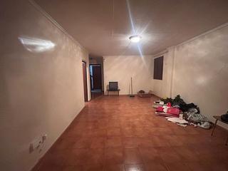Pis en Dolores. Piso en venta 3 planta con ascensor.