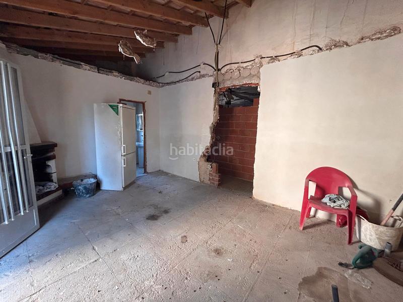 Foto 8b60139f-004a-40f5-ace4-c7f05a8a9fd2. Masia amb aparcament a Dolores