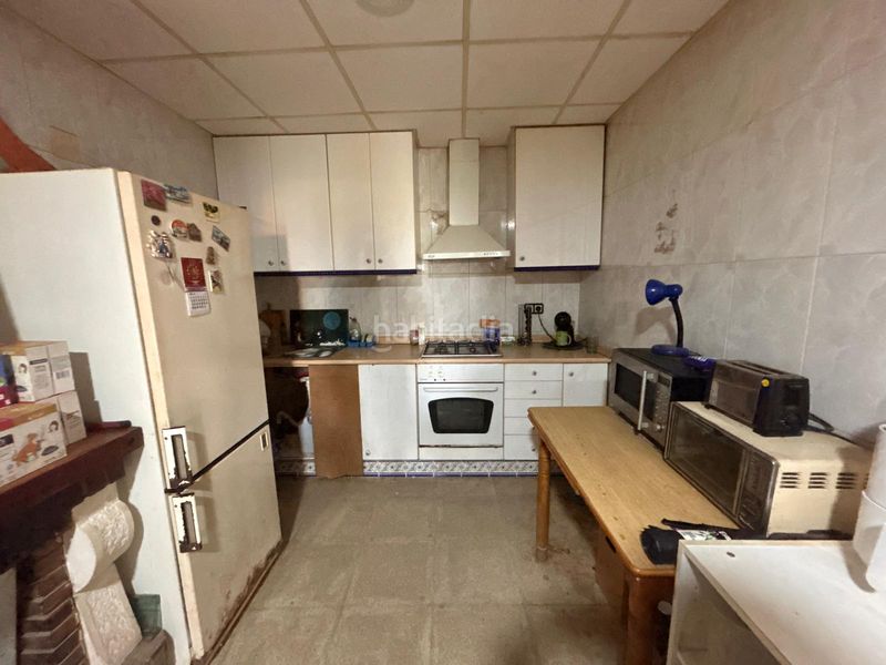 Foto 3f9bded3-04fa-485c-aa9b-a15503cbe173. Masia amb aparcament a Catral