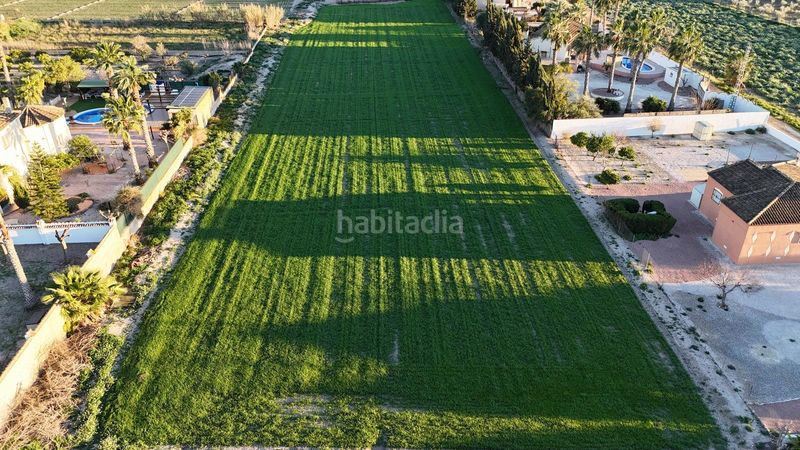 Foto 9c39cfb7-ba28-46a8-8f4f-c119449cef5f. Masia amb aparcament a Catral