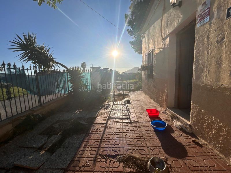 Foto b563a756-5409-4899-b860-c18facc7375a. Masia amb aparcament a Catral