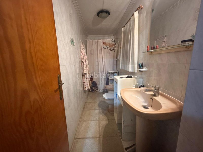 Foto e40154f6-3848-4960-9a87-28a43b361fbc. Masia amb aparcament a Catral