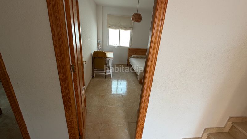 Foto d7373dd6-1f04-4abb-be1b-33fe009a5924. Casa adossada amb aparcament a Daya Nueva