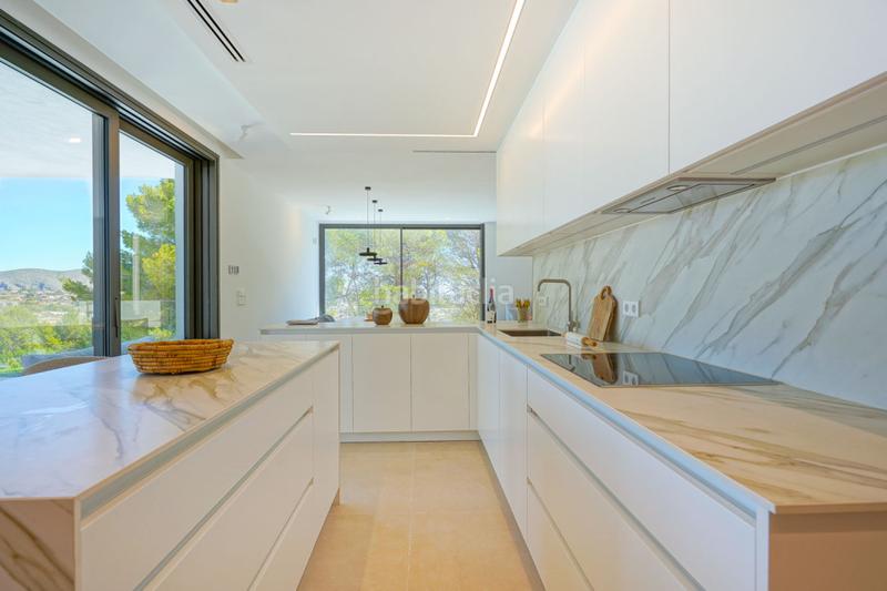 Foto 53e89645-2433-4468-a27e-c4c937a346d1. Casa amb aparcament a Casco Urbano Moraira