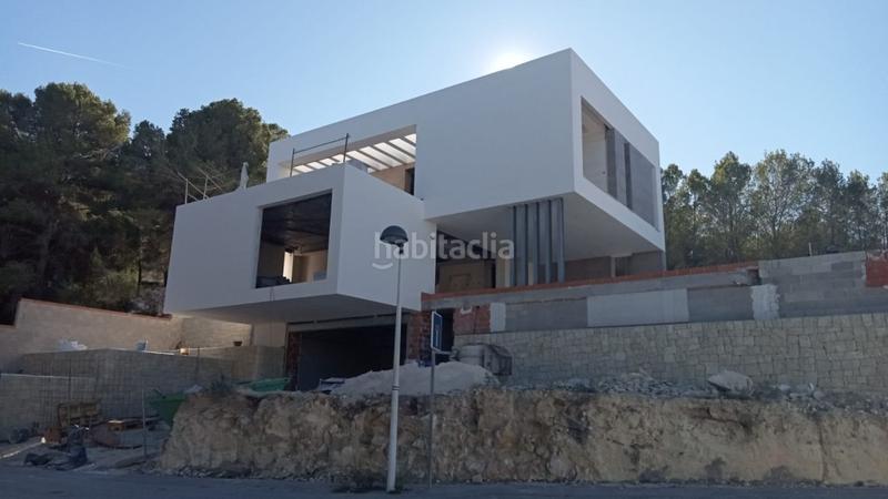 Foto ae36d1d3-8cb9-4a0d-9531-c2cbce203940. Casa amb aparcament a Casco Urbano Moraira