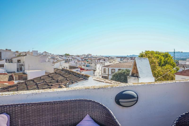 Foto d1cde2e6-3766-484f-9dfd-1b3c931dc327. Maison jumelée avec parking dans Centro Ciudad Xàbia