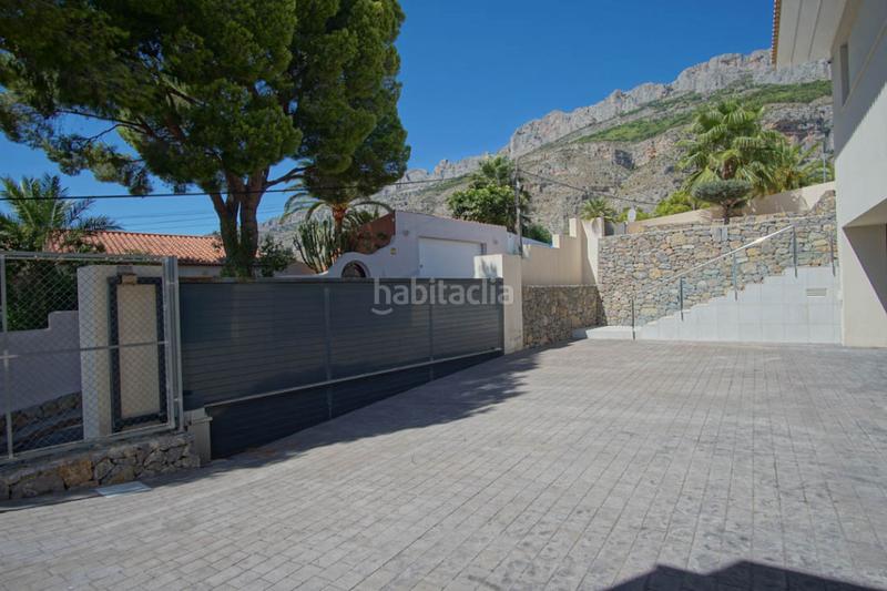 Foto ad1415f2-154c-4a42-a4d7-b71704343c2a. Haus mit parking in Altea ciudad Altea