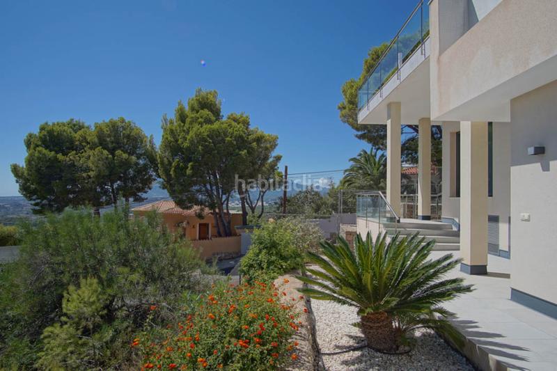 Foto c928cc46-9ede-491d-bad8-662159c065e0. Maison avec parking dans Altea ciudad Altea