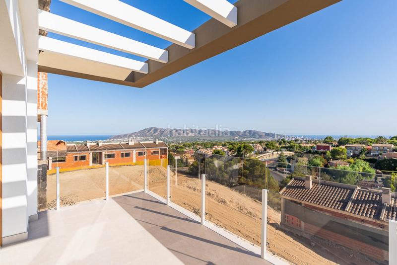 Foto c2985762-8ea7-435d-99f2-1a629a6c41ee. Casa adossada a La Nucia Pueblo Nucia (la)