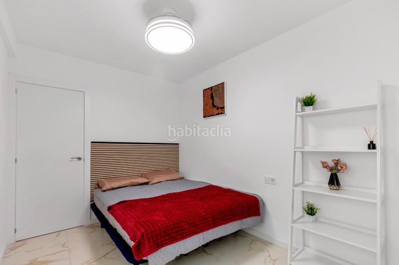 Foto 5166cf1b-9c20-45d1-b232-0ec27485eb34. Apartament a El Molino Torrevieja