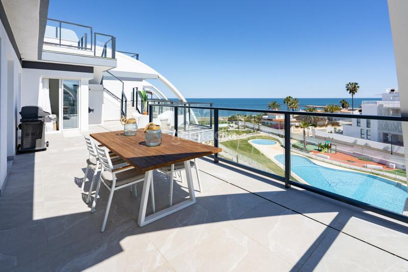 Foto 616a8855-bec6-41d3-a735-500d01488a70. Appartement avec parking dans Centro Urbano Dénia