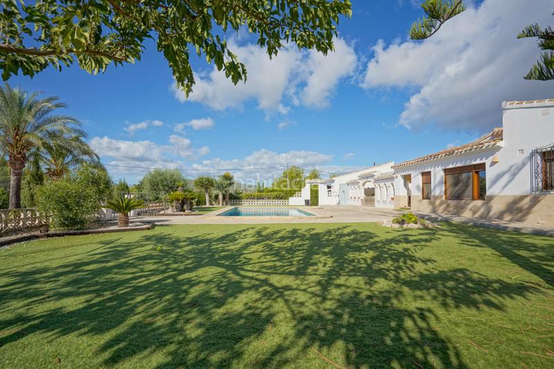 Foto 1b3e8162-624f-4182-8d60-79ce1e987810. Casa amb aparcament a Centro Ciudad Xàbia