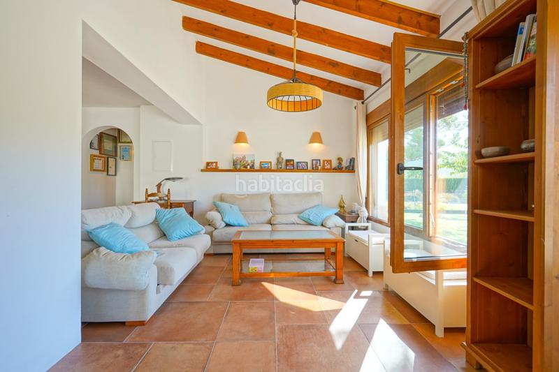 Foto a70bdfa8-8d92-406f-bff7-c7d725307ecc. Casa amb aparcament a Centro Ciudad Xàbia