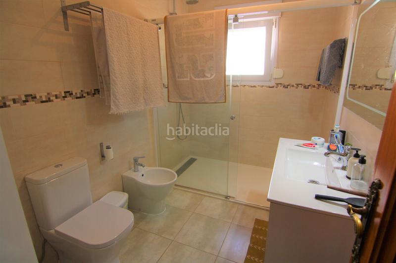 Foto b95e57eb-4a34-4bea-ad77-744c2dddc15e. Casa con parcheggio in Pedreguer