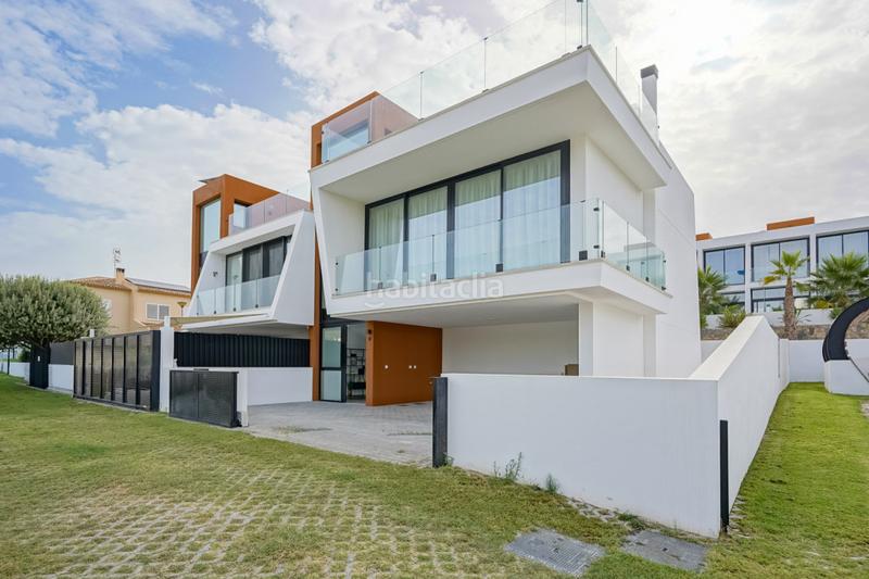 Foto d58436a4-289a-4426-a093-5436321ccec3. House in Pueblo Calp