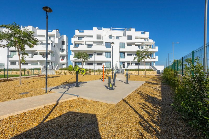 Foto 05e4cefc-d094-4a95-8822-a7c7016f2c81. Apartament amb aparcament a Mar Menor golf Torre - Pacheco
