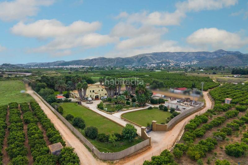 Foto 6f6f61a9-39de-419d-ab2b-ae39607b9e3b. House with parking in Ondara