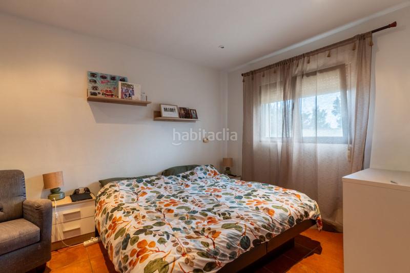 Foto c7db6521-5236-47b5-acb5-982cdfb9f98d. House with parking in Ondara