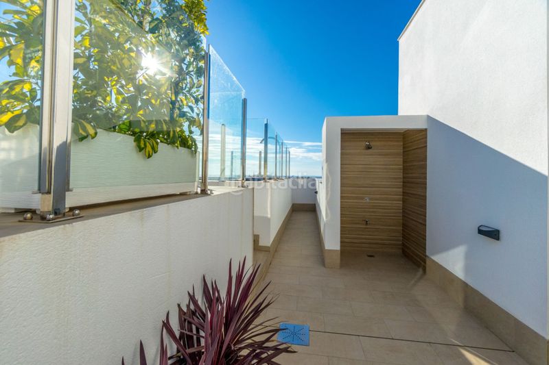 Foto aa6c444d-a06b-4e35-8d2b-e4a243ec5944. Apartament a Las Piscinas Naturales Torrevieja