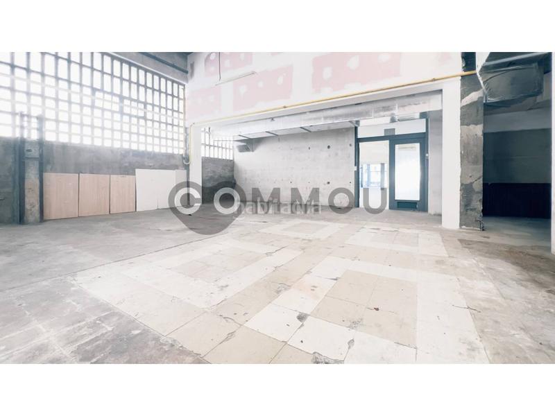 Foto 21b77ed9-204a-4d39-a413-e013fc27a7dd. Rent business premise in doctor junyent 2 in Centre Vic