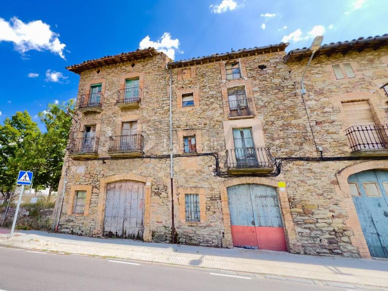 Foto f6645f16-c02a-4762-af01-48ebff38b6fc. Edificio en calle major 1 edificio en venta en la guixa sentfores en Vic