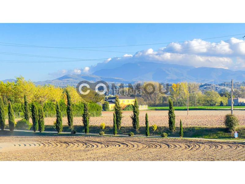 Foto 795175ed-ff41-4fe8-9080-71af923d10be. Casa adossada amb calefacció aparcament a Estadi-Santa Anna Vic