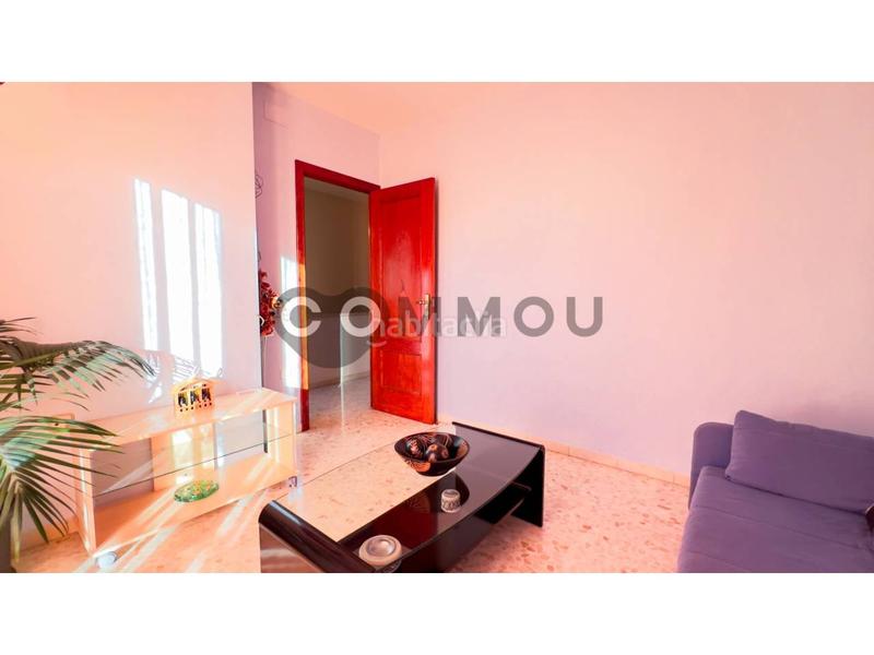 Foto 84e12c77-a01d-476d-98b4-8715e3d11a70. Casa adossada amb calefacció aparcament a Estadi-Santa Anna Vic