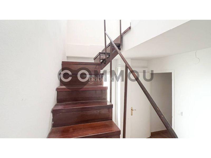 Foto ba8ac9be-1c57-4734-9813-f09b8ff1d924. Duplex avec chauffage parking dans Nord Vic