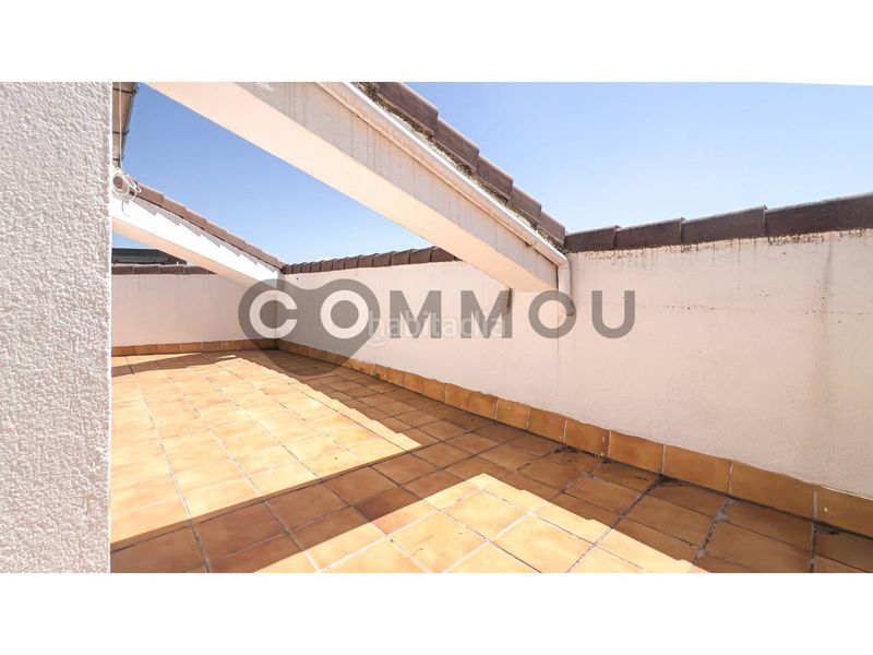 Foto f4617ae3-9911-4206-beda-94c202c1be52. Duplex avec chauffage parking dans Nord Vic