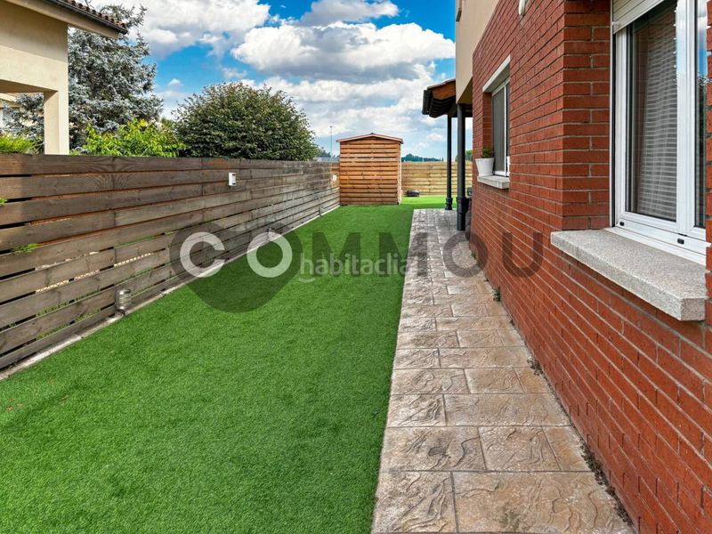 Foto 425a09e9-c1c6-4ea0-871f-d28172916a31. Chalet  en venta en Gurb