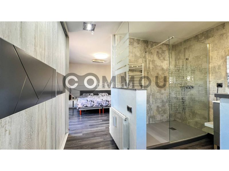 Foto 5b15a41a-a239-4233-99bb-16d263236d02. Chalet  en venta en Gurb