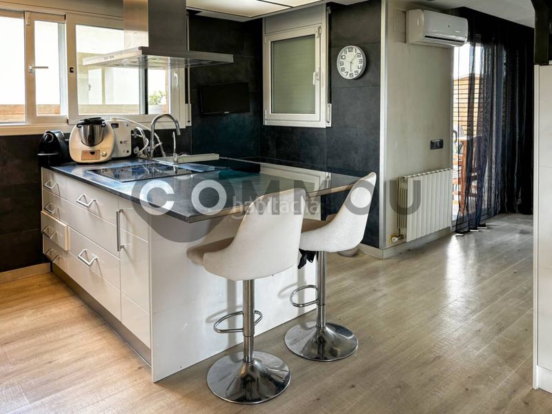 Foto f36dc2d1-fcdd-4ed3-a965-5e3cbe4add96. Chalet  en venta en Gurb