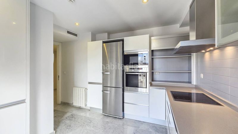 Foto b863a3ba-c188-4f48-a880-2ad195a476b4. Pis a La Roqueta Valencia