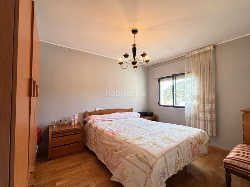 Foto 0b80e5b0-3b57-4395-991a-462bac235156. Casa amb aparcament a Marines