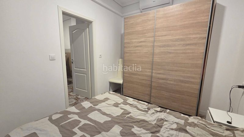 Foto c02867e7-5e8f-4623-b0b0-cc129efa9168. Pis a playa puerto de Sagunto Sagunt