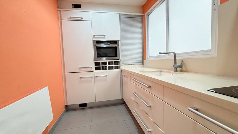 Foto db0e5d62-420a-4a11-b849-f14104767a90. Pis a La Raïosa Valencia