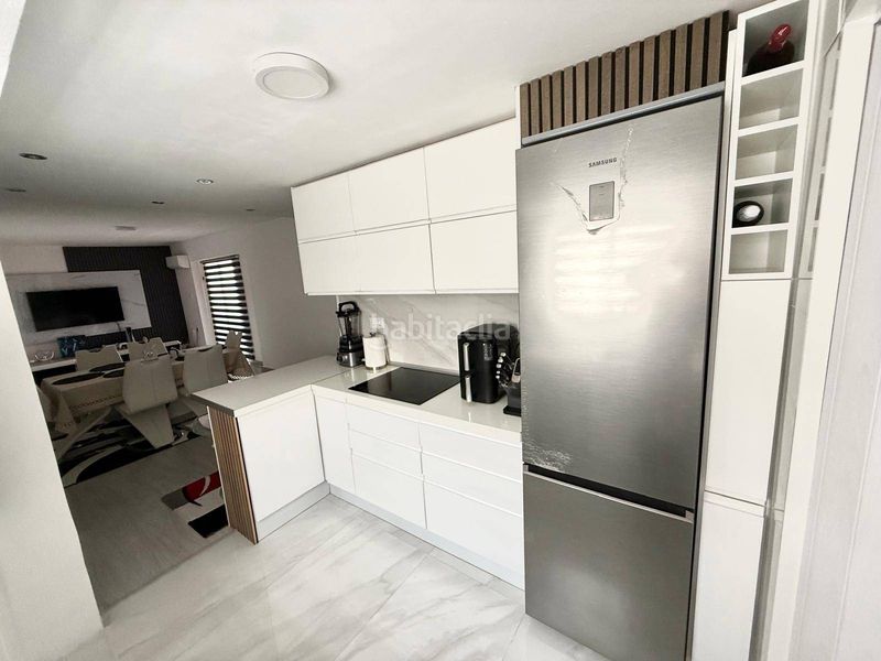 Foto bb59aeab-ab79-441f-8f71-a8ce90240d28. Pis a Sant Isidre Valencia