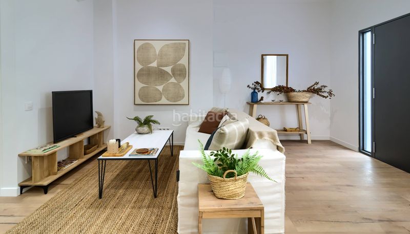 Foto 3de6cc30-9738-4043-90ca-5cb4a956e889. Pis a Russafa Valencia