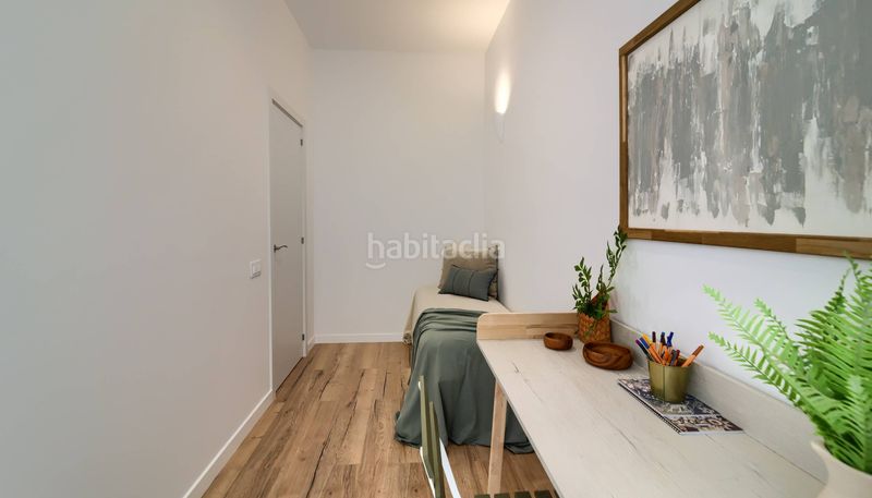 Foto 7278a3df-67d6-4fa2-aef4-8a7a19b8d0ed. Pis a Russafa Valencia