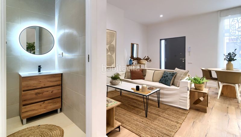 Foto 853771bc-7028-43b3-a278-49df96d82e8a. Pis a Russafa Valencia