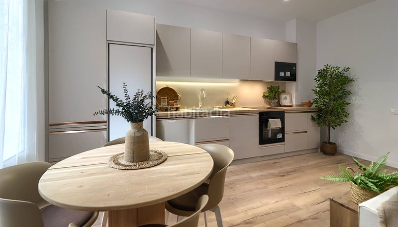 Foto 99b7c2d5-21a6-4177-a348-97624e262f6f. Pis a Russafa Valencia