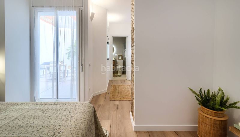 Foto b2c8f294-2744-494f-a4f1-f4f4ed901751. Pis a Russafa Valencia