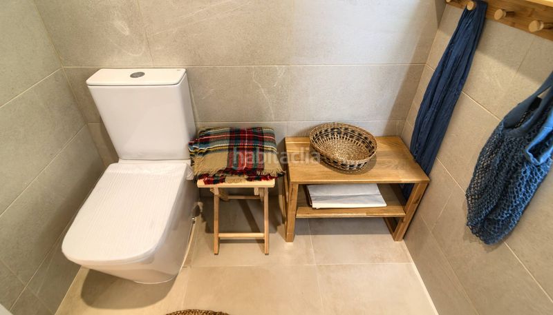 Foto b5182cf0-28dc-48c7-b1e2-2ac430cd43ea. Pis a Russafa Valencia