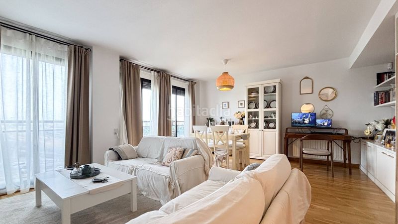 Foto 3c7db76d-d3a1-4ca7-9932-9aefddffc153. Pis amb calefacció aparcament a La Raïosa Valencia