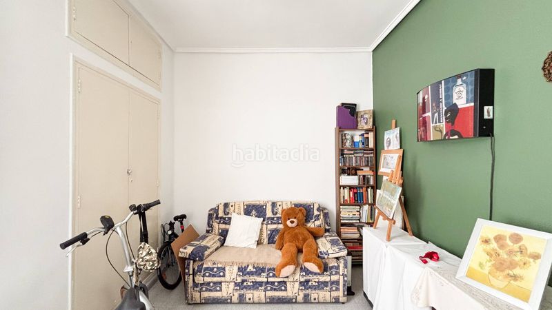 Foto b72d4d23-9f9b-449e-8f54-7b7f691fc225. Pis a Russafa Valencia