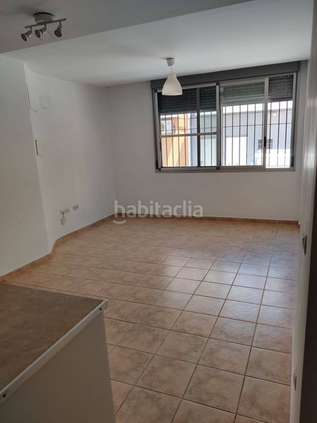 Foto 354cfda9-2845-4a6d-b3fb-0697071c4fe8. Edificio in Centro puerto Sagunt