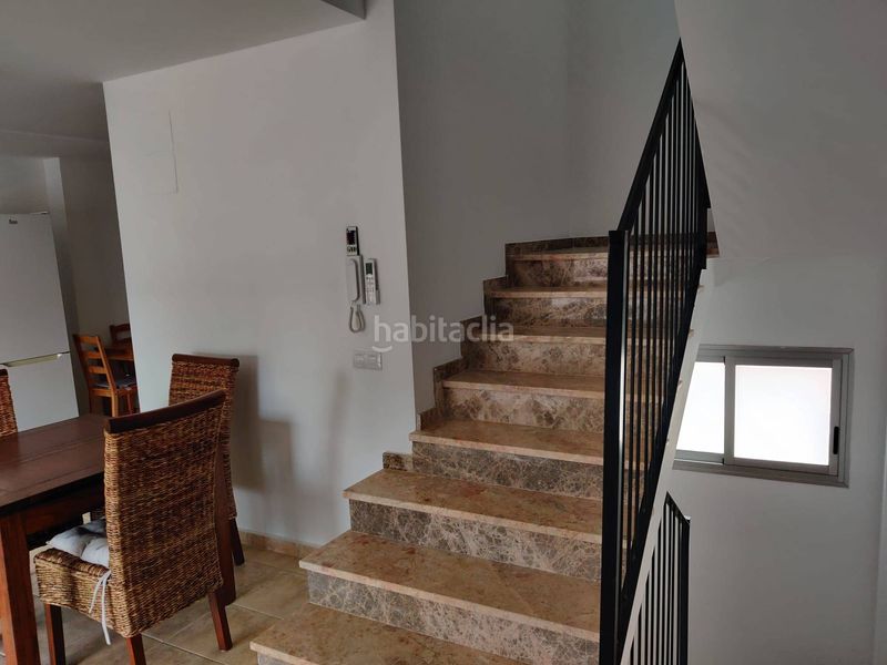 Foto 8bd8d2ed-7765-46b6-a3d6-b6a44dccf550. Edificio in Centro puerto Sagunt