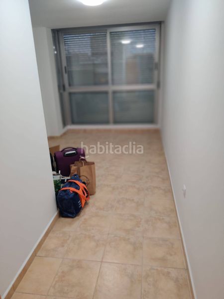 Foto a0d282a1-a29a-45e4-81a7-d36d0d5bddd5. Edificio in Centro puerto Sagunt